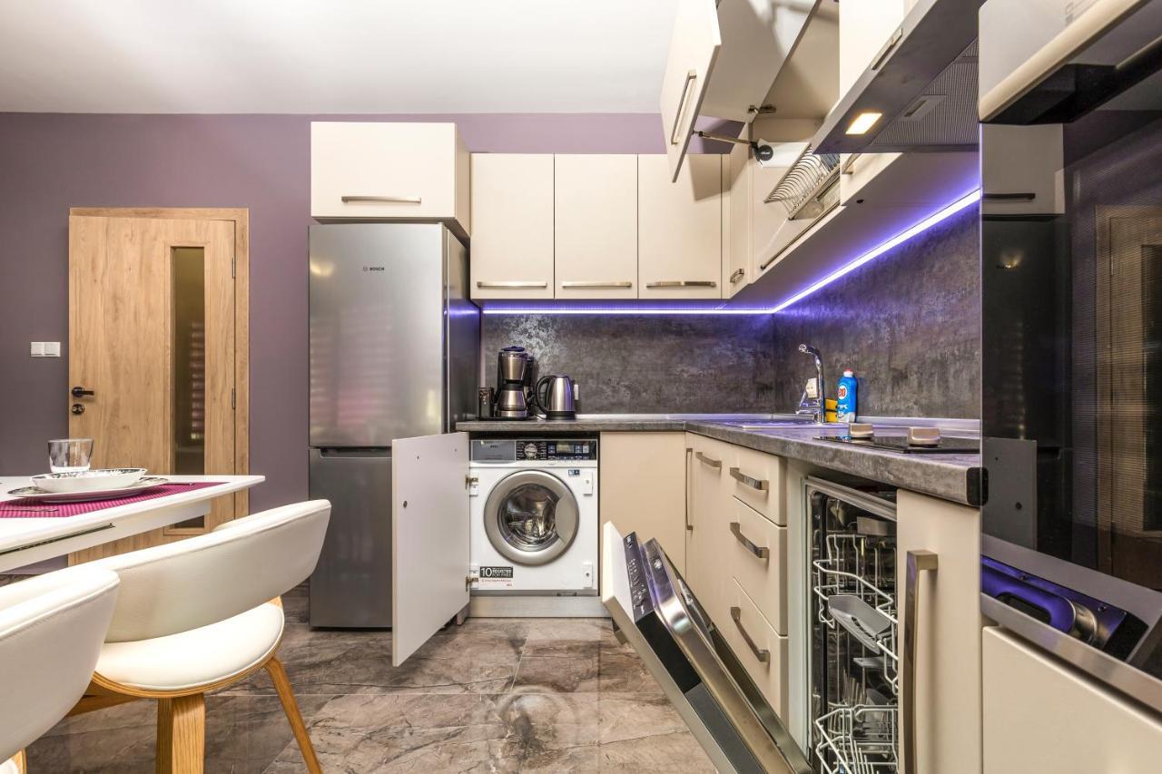 Апартаменти Stylish 1Bd Flat With A Parking Spot By Flat Mаnager Пловдив Екстер'єр фото